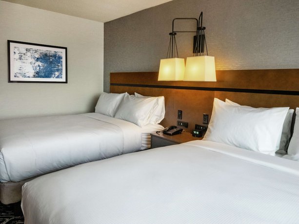 Imagen de la habitación del Hotel Doubletree By Hilton Jamestown. Foto 9