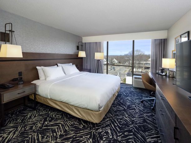 Imagen de la habitación del Hotel Doubletree By Hilton Jamestown. Foto 12