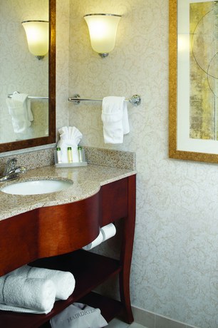 Imagen de la habitación del Hotel Doubletree By Hilton Jefferson City. Foto 8