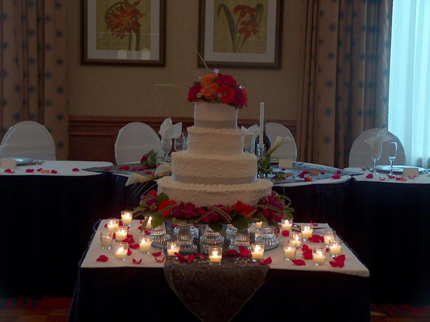 Imagen de los interiores del Hotel Doubletree By Hilton Jefferson City. Foto 16