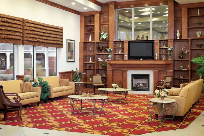 Imagen de los interiores del Hotel Doubletree By Hilton Jefferson City. Foto 18