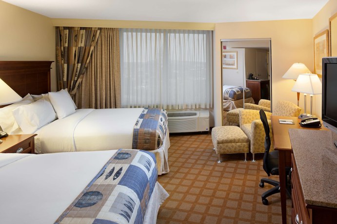Imagen de la habitación del Hotel Doubletree By Hilton Jefferson City. Foto 10