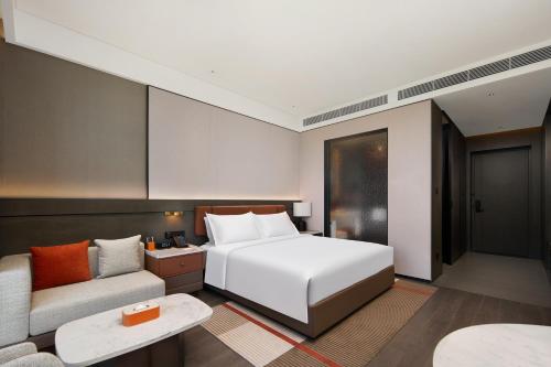 Imagen de la habitación del Hotel Doubletree By Hilton Kaifeng. Foto 19