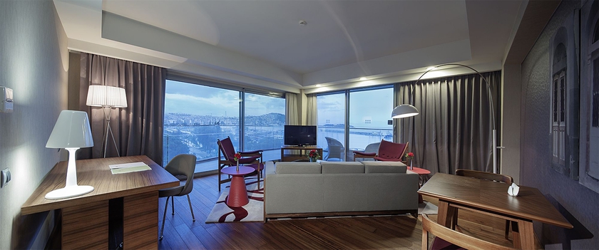 Imagen de los interiores del Hotel Doubletree By Hilton Kusadasi - Special Class. Foto 15