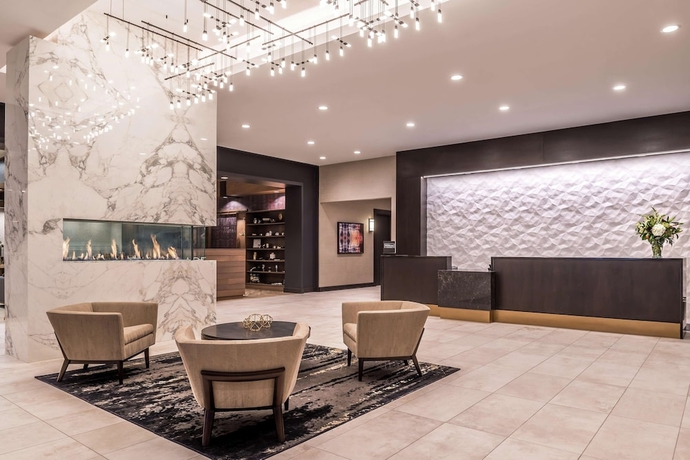 Imagen de los interiores del Hotel Doubletree By Hilton Lafayette East. Foto 17