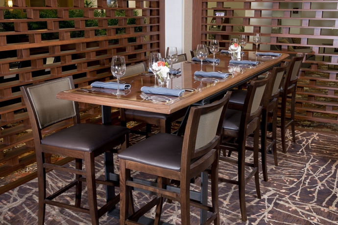 Imagen del bar/restaurante del Hotel Doubletree By Hilton Lafayette. Foto 4