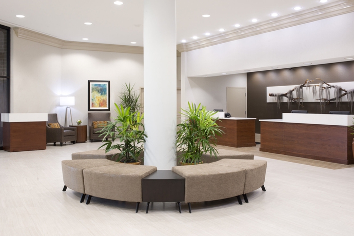 Imagen de los interiores del Hotel Doubletree By Hilton Lafayette. Foto 14