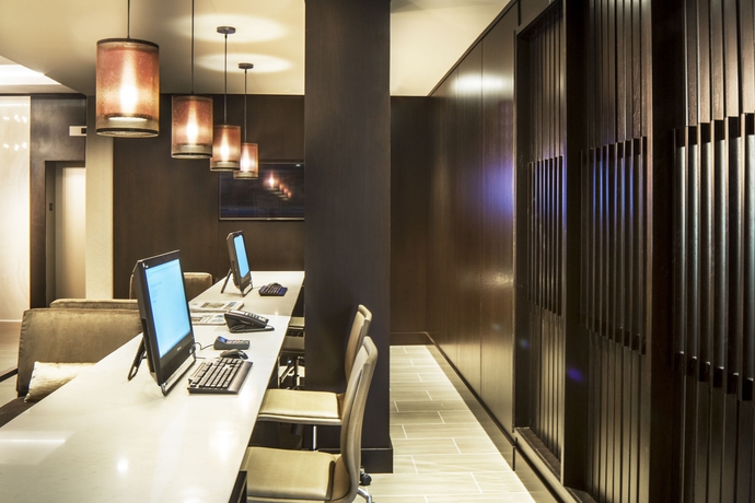Imagen de los interiores del Hotel Doubletree By Hilton Largo/washington Dc. Foto 11