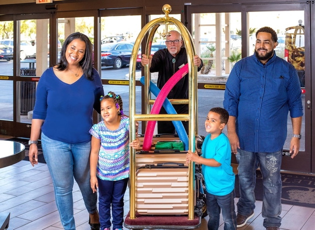 Imagen de los interiores del Hotel Doubletree By Hilton Las Vegas Airport. Foto 18