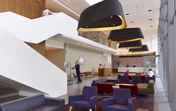 Imagen de los interiores del Hotel Doubletree By Hilton Leeds City Centre. Foto 15