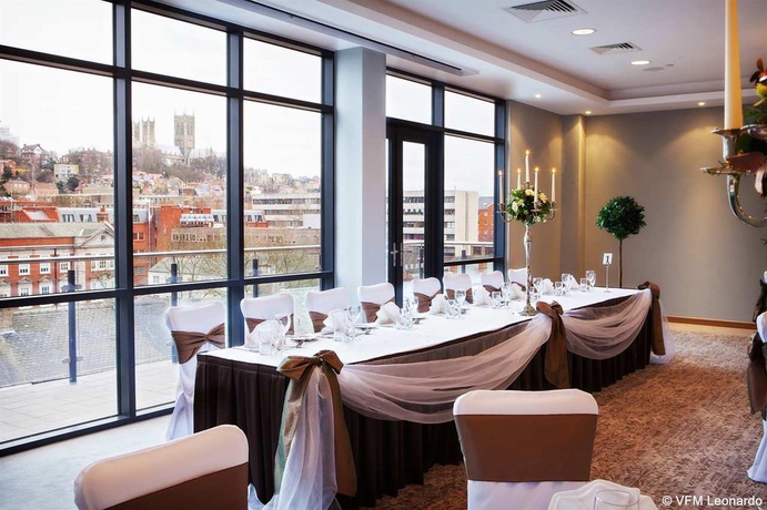 Imagen general del Hotel Doubletree By Hilton Lincoln. Foto 8