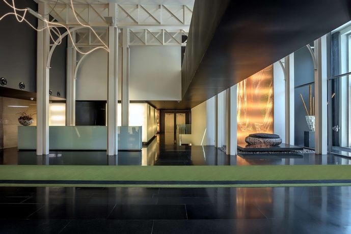 Imagen de los interiores del Hotel Doubletree By Hilton Lisbon - Fontana Park. Foto 17