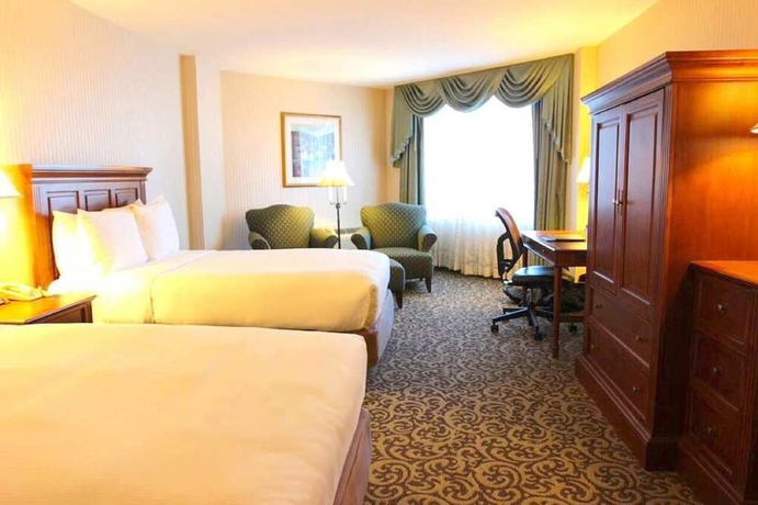 Imagen de la habitación del Hotel Doubletree By Hilton Lisle Naperville. Foto 3