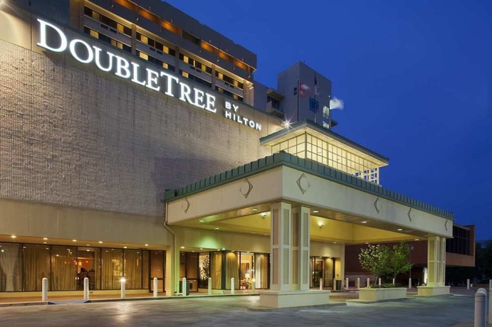 Imagen general del Hotel Doubletree By Hilton Little Rock. Foto 4