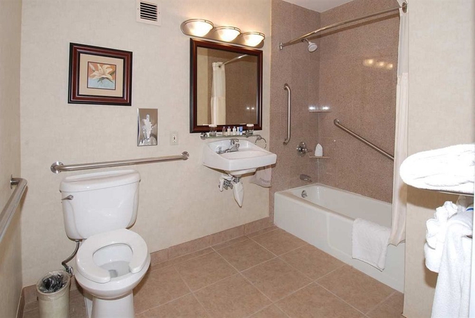 Imagen de la habitación del Hotel Doubletree By Hilton Livermore, Ca. Foto 4