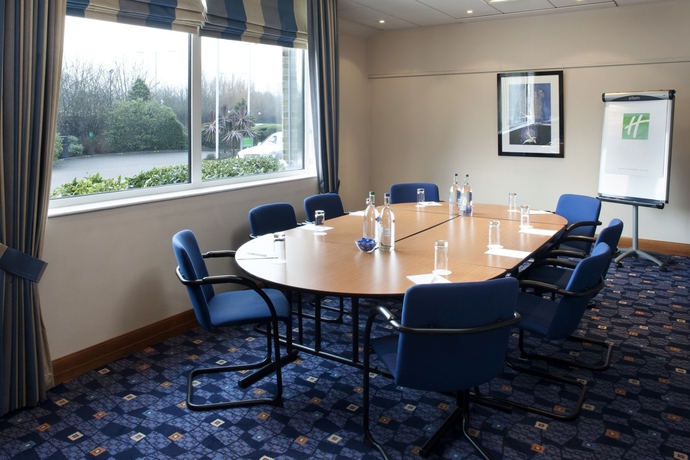 Imagen de los interiores del Hotel Doubletree By Hilton London Elstree. Foto 13