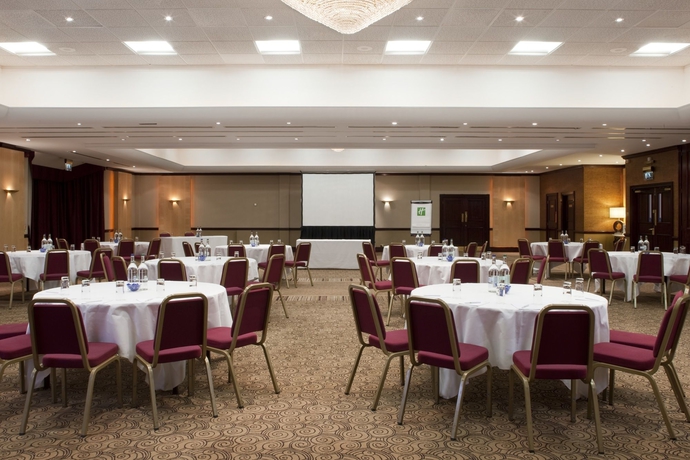 Imagen de los interiores del Hotel Doubletree By Hilton London Elstree. Foto 14