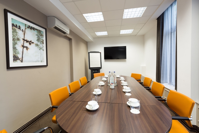 Imagen de los interiores del Hotel Doubletree By Hilton London - Hyde Park. Foto 15