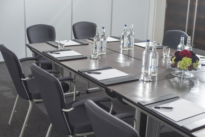 Imagen de los interiores del Hotel Doubletree By Hilton London Kensington. Foto 16