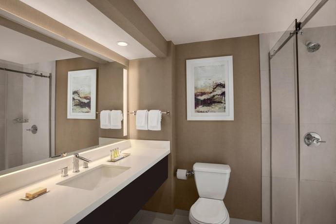 Imagen de la habitación del Hotel Doubletree By Hilton Los Angeles - Norwalk. Foto 10