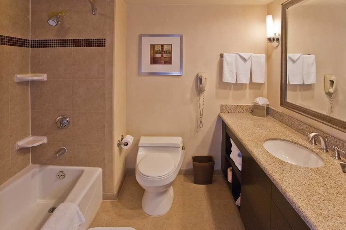 Imagen de la habitación del Hotel Doubletree By Hilton Los Angeles - Rosemead. Foto 2