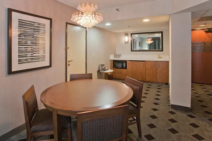 Imagen de la habitación del Hotel Doubletree By Hilton Los Angeles - Rosemead. Foto 8