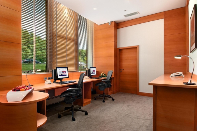 Imagen de los interiores del Hotel Doubletree By Hilton Luxembourg. Foto 15