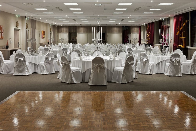 Imagen de los interiores del Hotel Doubletree By Hilton Lyon Eurexpo. Foto 13