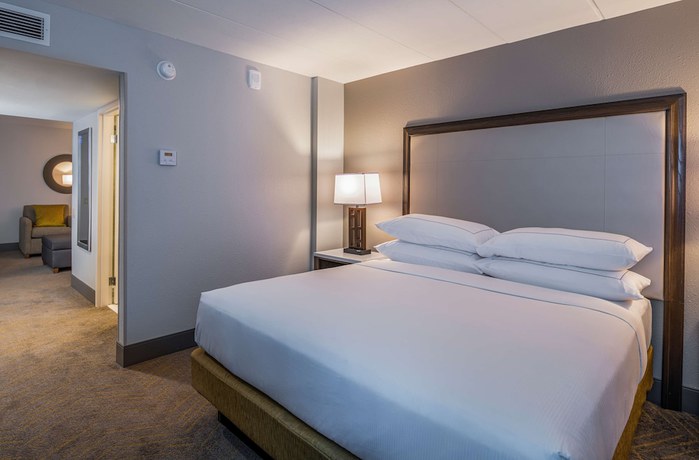 Imagen de la habitación del Hotel Doubletree By Hilton Madison East. Foto 5