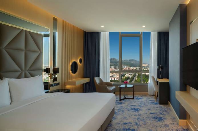 Imagen de la habitación del Hotel Doubletree By Hilton Manisa. Foto 7
