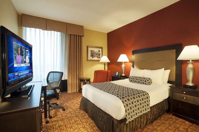 Imagen de la habitación del Hotel Doubletree By Hilton Mclean Tysons. Foto 5