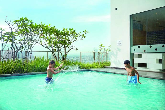 Imagen de la piscina del Hotel Doubletree By Hilton Melaka. Foto 21