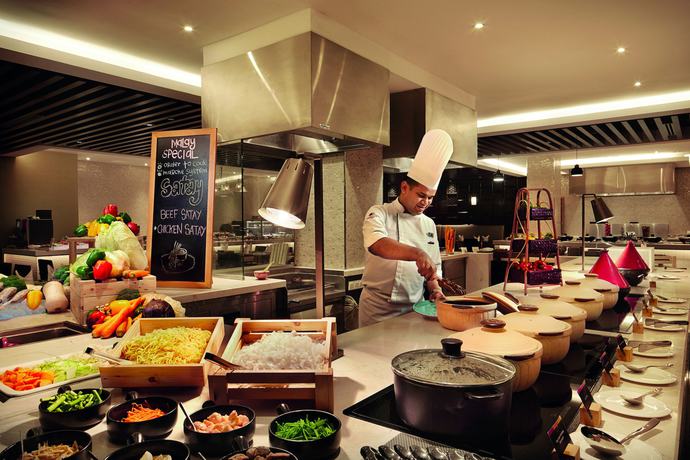 Imagen del bar/restaurante del Hotel Doubletree By Hilton Melaka. Foto 3