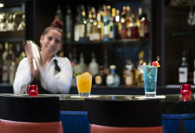 Imagen de los interiores del Hotel Doubletree By Hilton Miami Airport and Convention Center. Foto 10