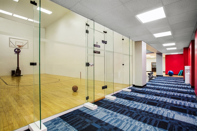 Imagen de los interiores del Hotel Doubletree By Hilton Miami Airport and Convention Center. Foto 14