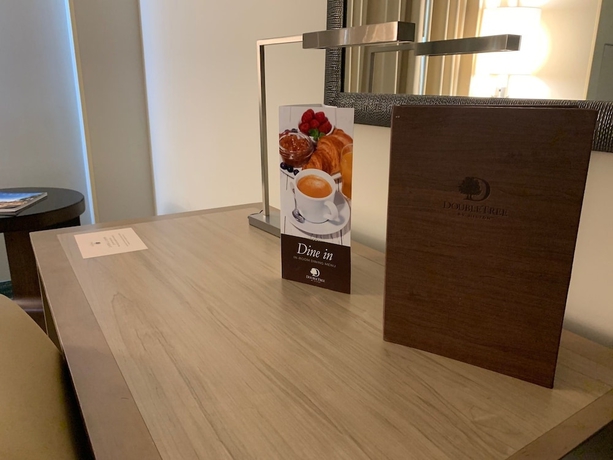 Imagen de la habitación del Hotel Doubletree By Hilton Miami - Doral, Fl. Foto 3