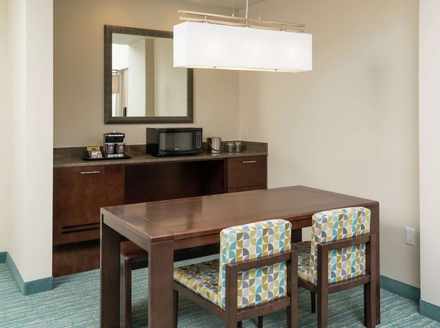 Imagen de la habitación del Hotel Doubletree By Hilton Miami - Doral, Fl. Foto 11