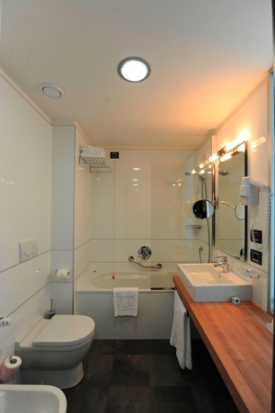 Imagen de la habitación del Hotel Doubletree By Hilton Milan. Foto 5