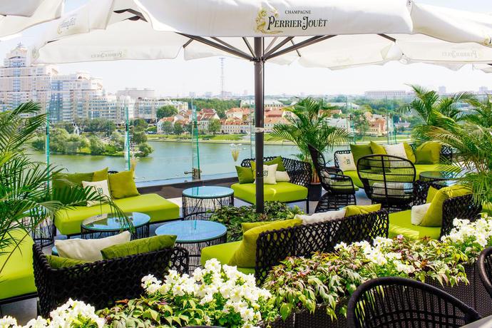 Imagen de los exteriores del Hotel Doubletree By Hilton Minsk. Foto 12