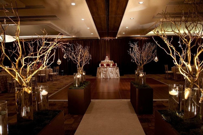 Imagen de los interiores del Hotel Doubletree By Hilton Monrovia - Pasadena Area. Foto 7