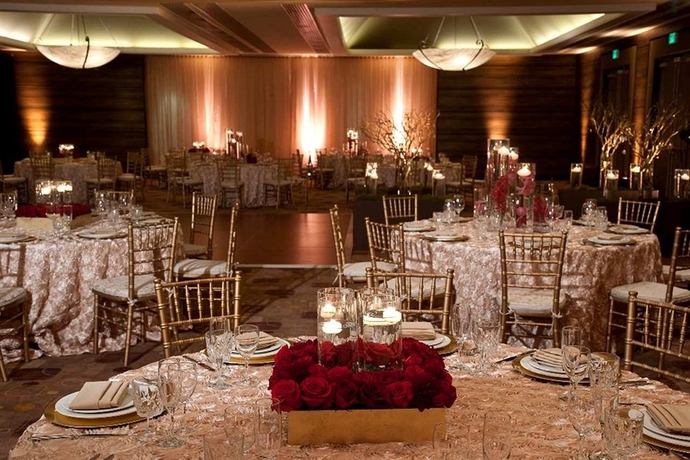 Imagen de los interiores del Hotel Doubletree By Hilton Monrovia - Pasadena Area. Foto 8