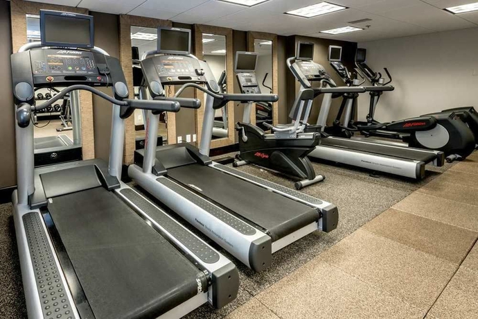 Imagen de los interiores del Hotel Doubletree By Hilton Montgomery. Foto 14