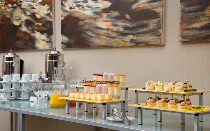 Imagen de los interiores del Hotel Doubletree By Hilton Moscow - Marina. Foto 10