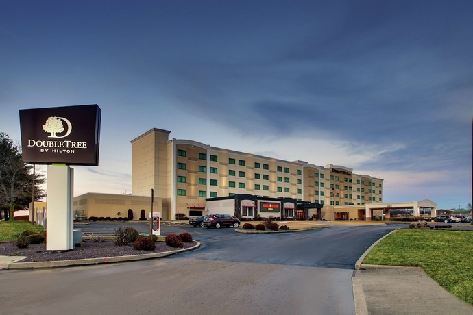 Imagen general del Hotel Doubletree By Hilton Mt. Vernon. Foto 1