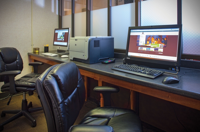 Imagen de los interiores del Hotel Doubletree By Hilton Murfreesboro. Foto 13