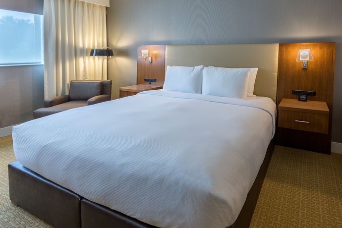 Imagen de la habitación del Hotel Doubletree By Hilton Nanuet. Foto 6