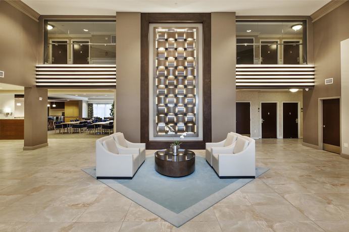 Imagen de los interiores del Hotel Doubletree By Hilton Nanuet. Foto 19