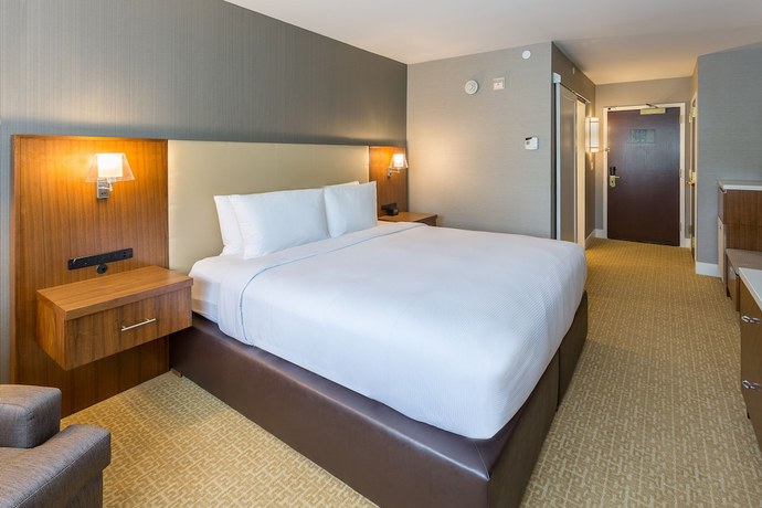 Imagen de la habitación del Hotel Doubletree By Hilton Nanuet. Foto 15