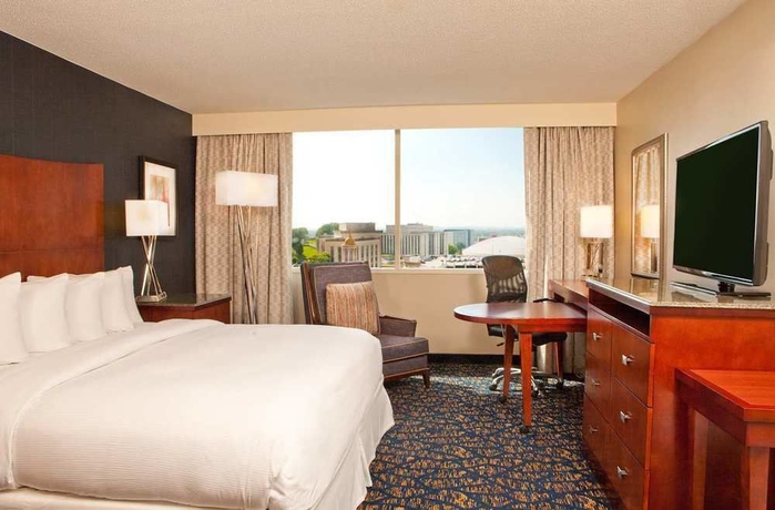 Imagen de la habitación del Hotel Doubletree By Hilton Nashville Downtown. Foto 7