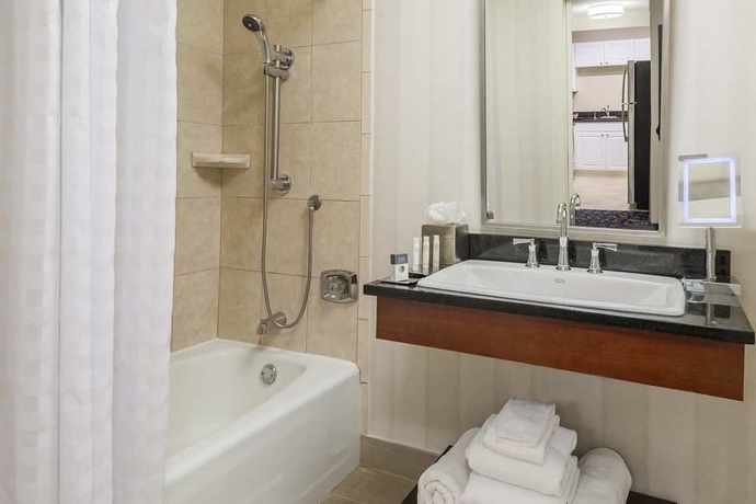 Imagen de la habitación del Hotel Doubletree By Hilton Nashville Downtown. Foto 9